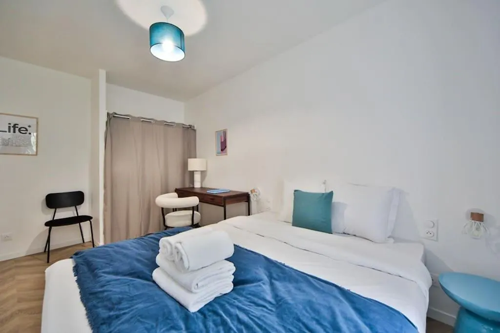 Appartement De Charme Proche Du Canal Saint-Martin Париж Апартаменты